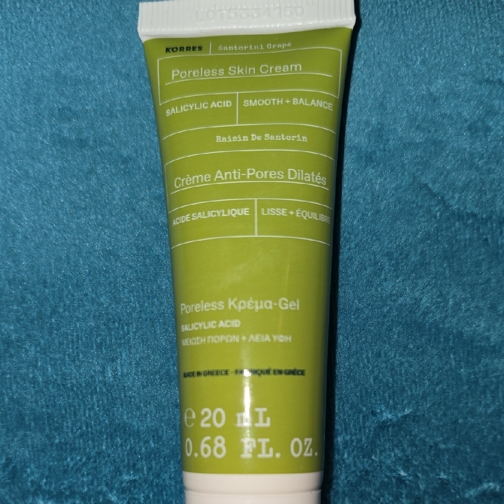 Korres Santorini Grape Poreless Skin Cream - Green